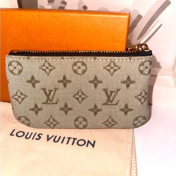 LOUIS VUITTON Monogram Mini Lin Key Cles - Picture 5 of 7